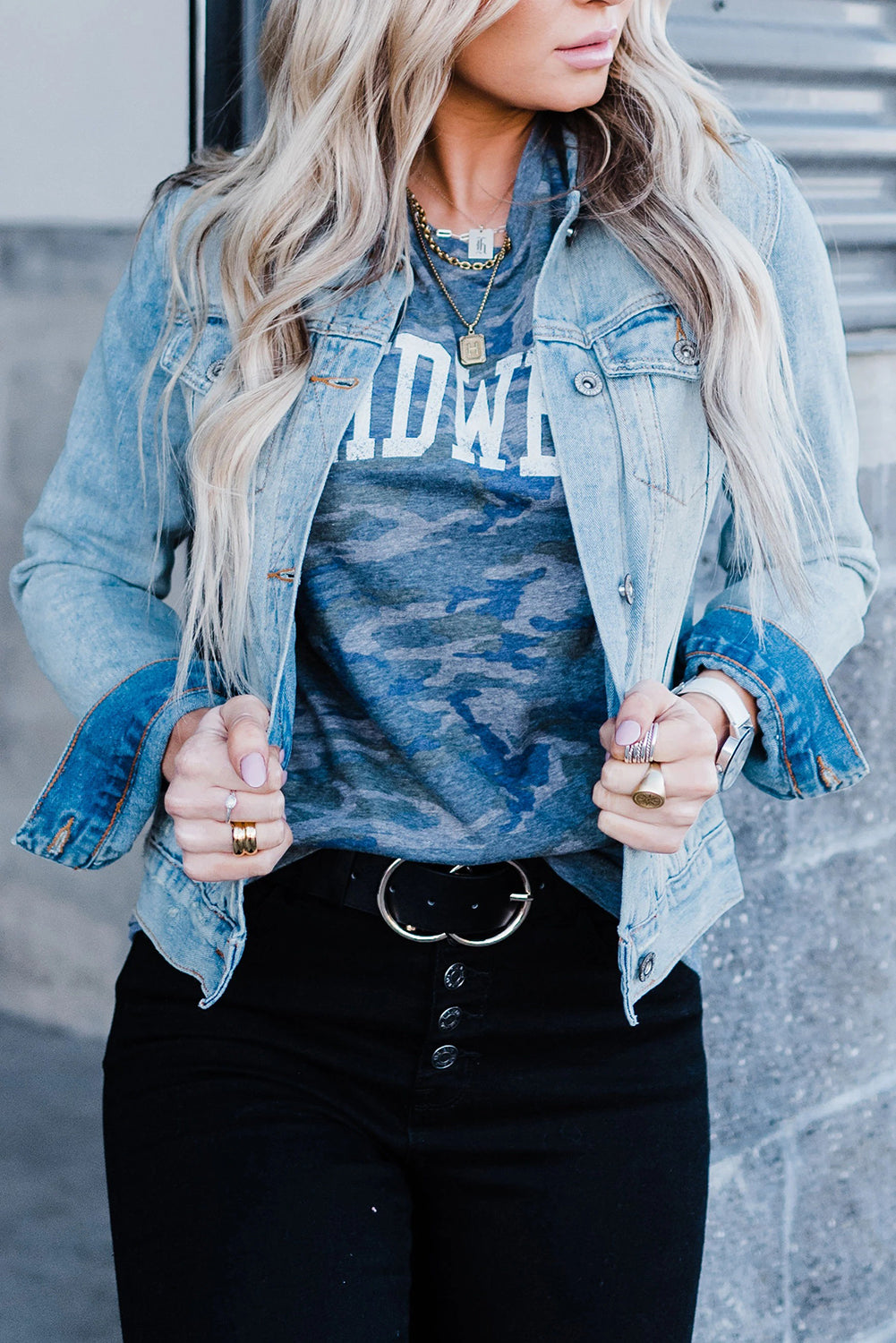 MIDWEST CAMO Graphic Tee