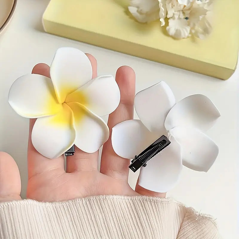 Hawaiian Flower Hairclips 2pc