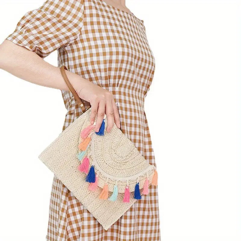 Rattan Clutch