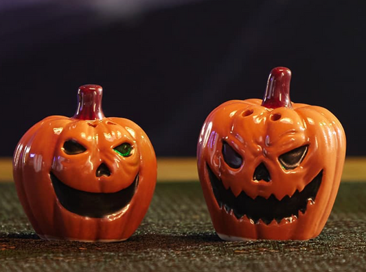 Salt & Pepper Shaker - Jack O' Lantern